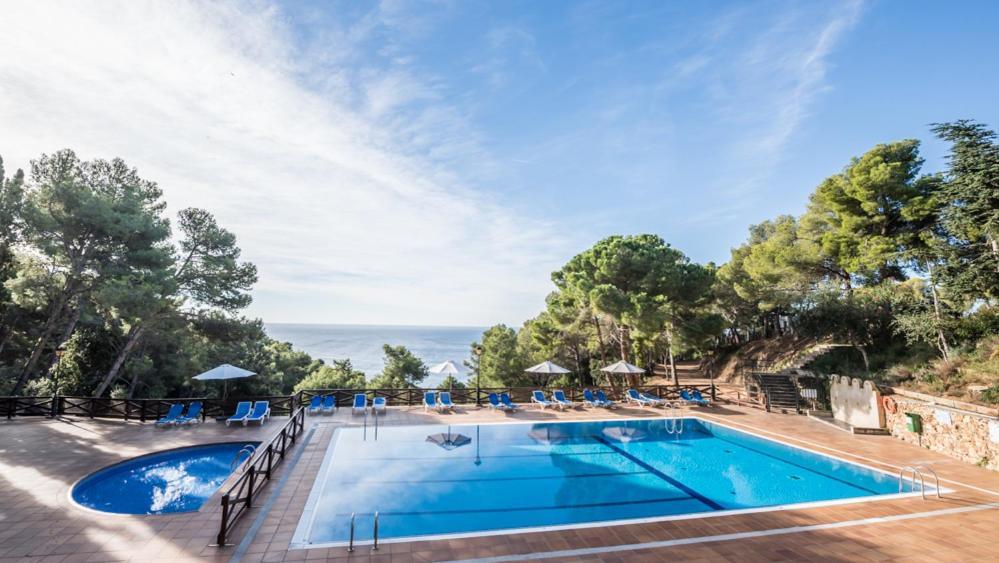 Hôtel Camping Sunissim Cala Llevado 4 By Locatour à Tossa de Mar Extérieur photo