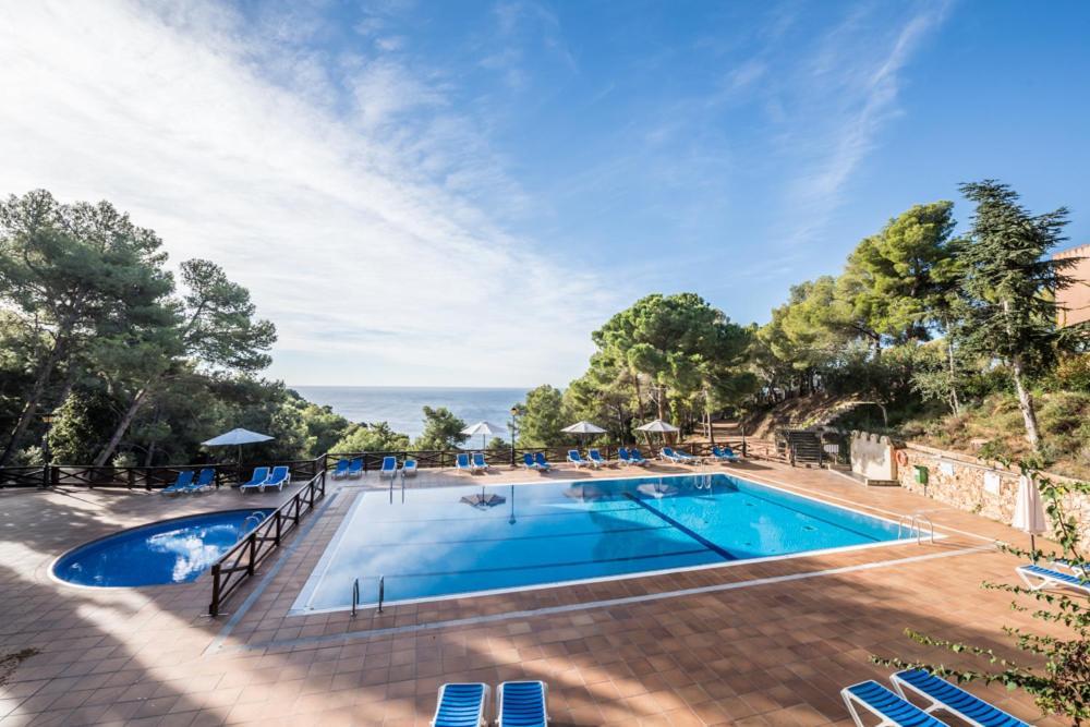Hôtel Camping Sunissim Cala Llevado 4 By Locatour à Tossa de Mar Extérieur photo